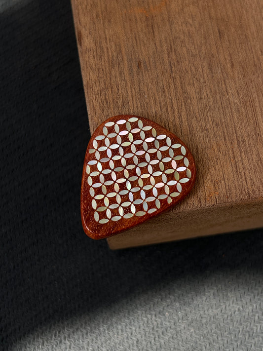 Handmade Wooden Guitar Pick with Mother of Pearl Coin Pattern Inlay – Unique Gift for Guitar Players